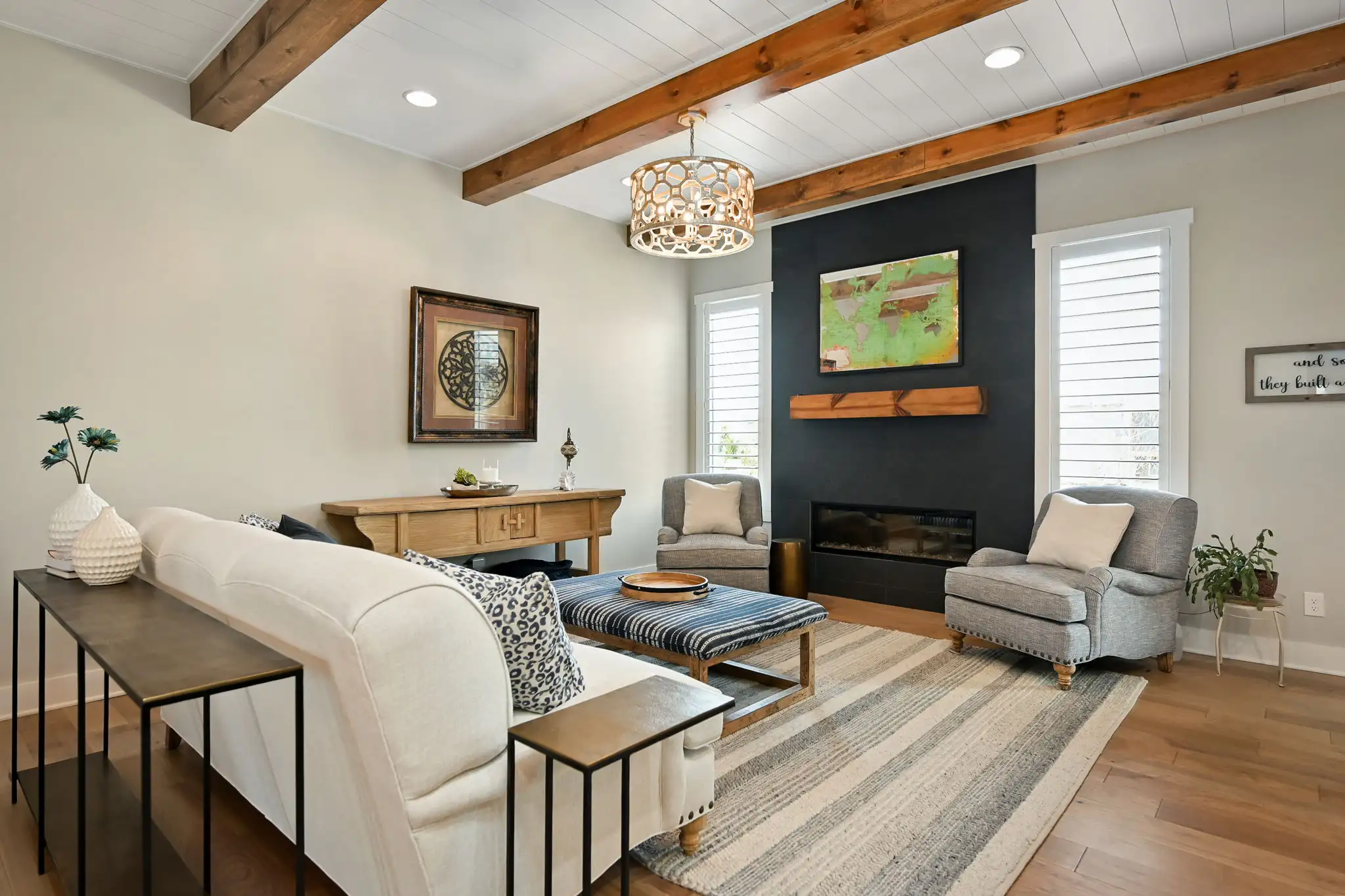 Exterior of reverse 1.5 story home at 11281 S Red Bird Street in Cedar Creek